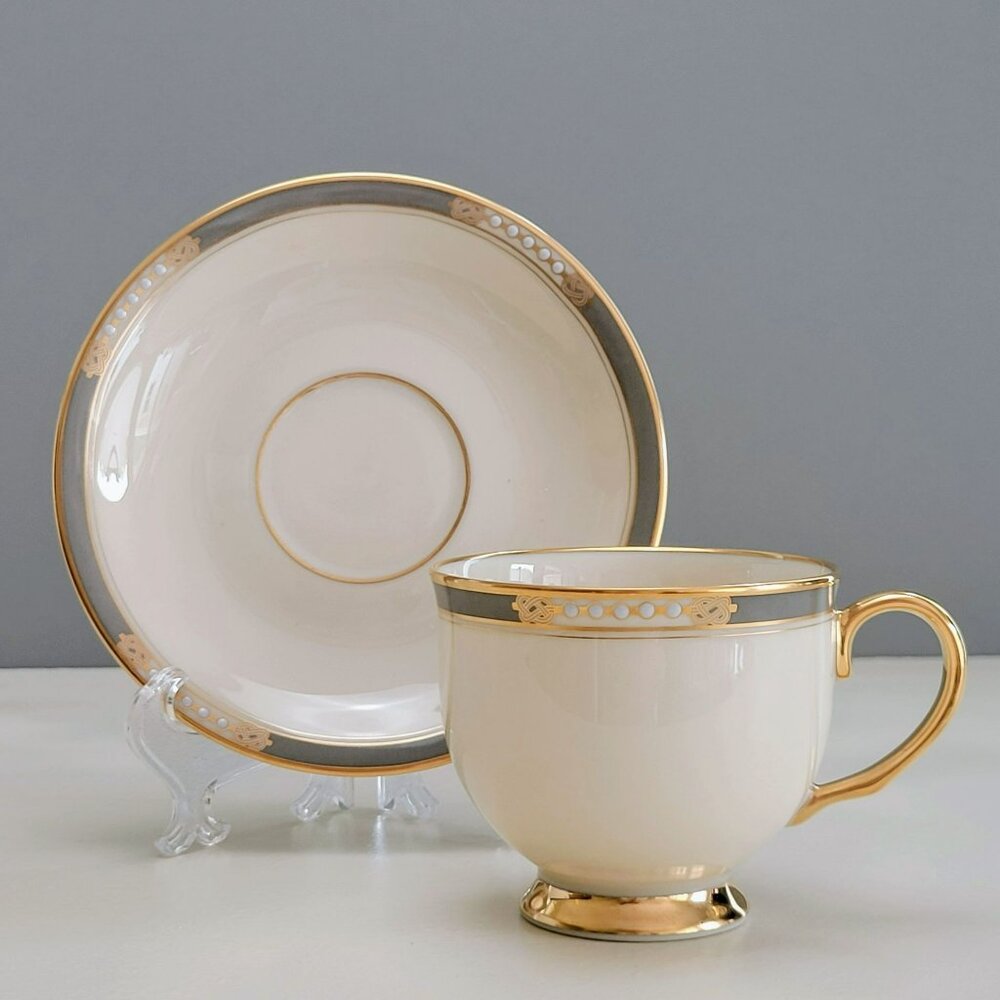 Lenox McKinley Teacup & Saucer Presidential Ivory Color Gray Band Heavy Gold USA